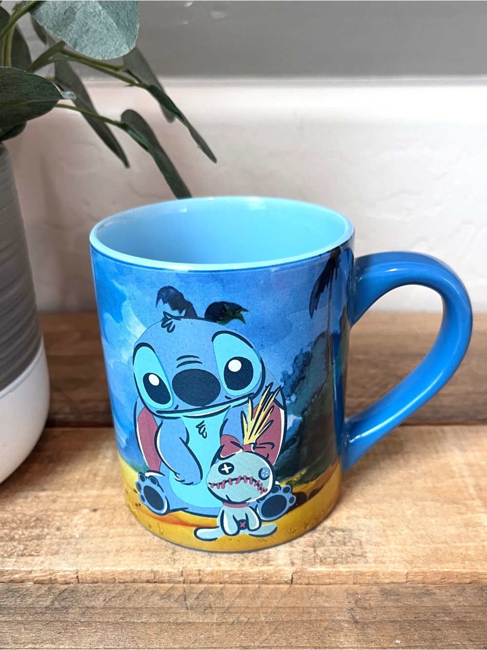 Silver Buffalo Disney Lilo & Stitch Beach Scene Ceramic Coffee Mug 14 oz